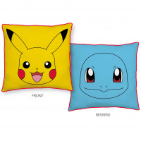 Beidseitig bedrucktes Pokemon Kissen mit Pikachu und Schiggy.